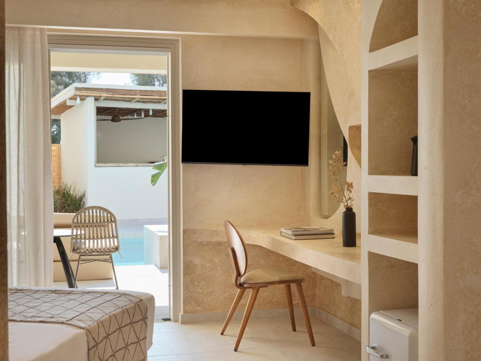 פריסה Heyday Luxury Suites מראה חיצוני תמונה